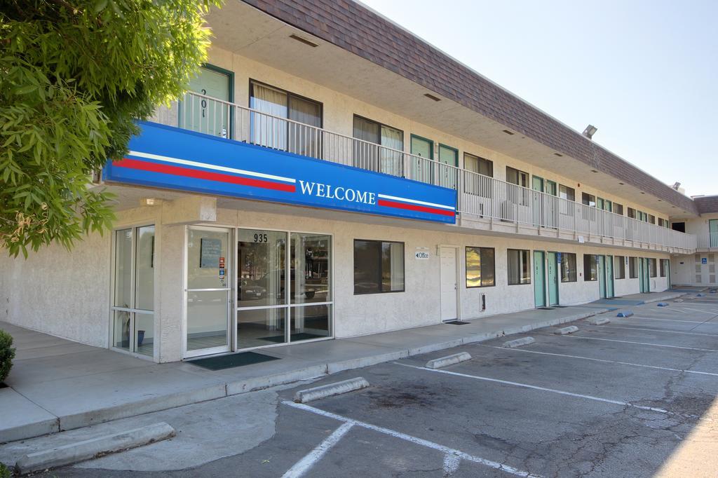 Motel 6-Porterville, Ca Eksteriør billede