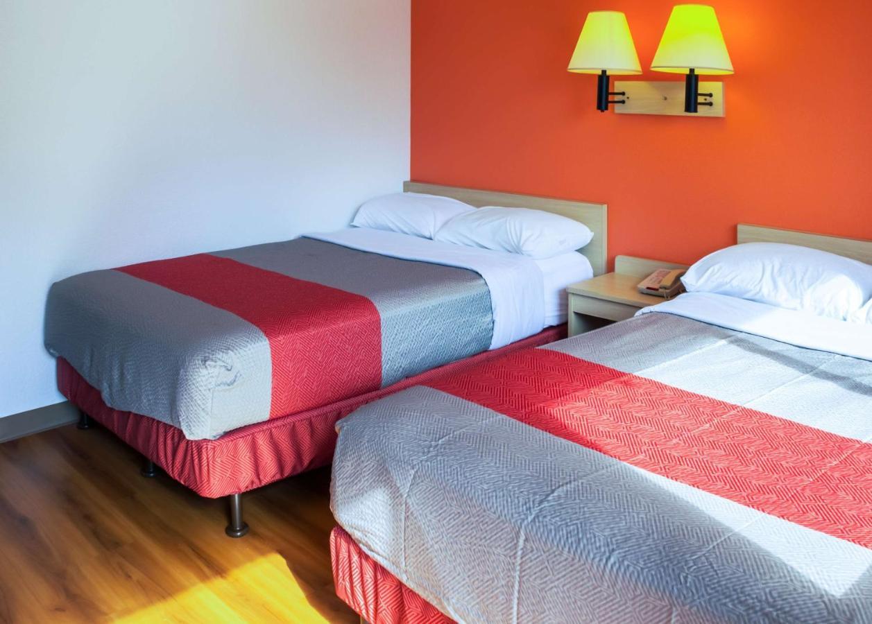 Motel 6-Porterville, Ca Eksteriør billede