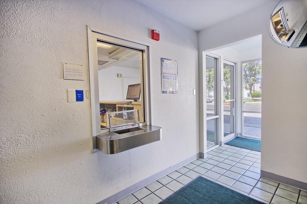 Motel 6-Porterville, Ca Eksteriør billede
