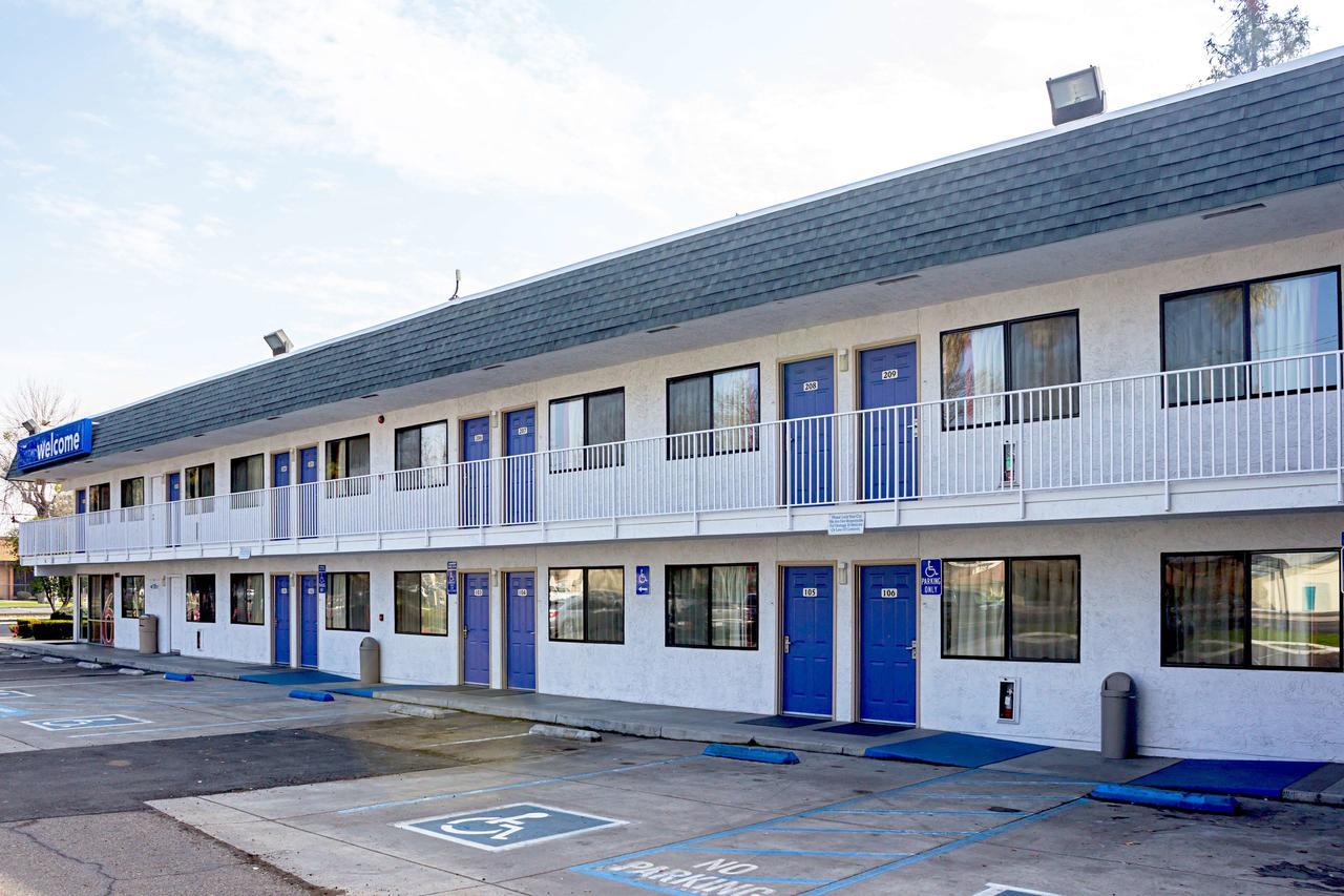 Motel 6-Porterville, Ca Eksteriør billede