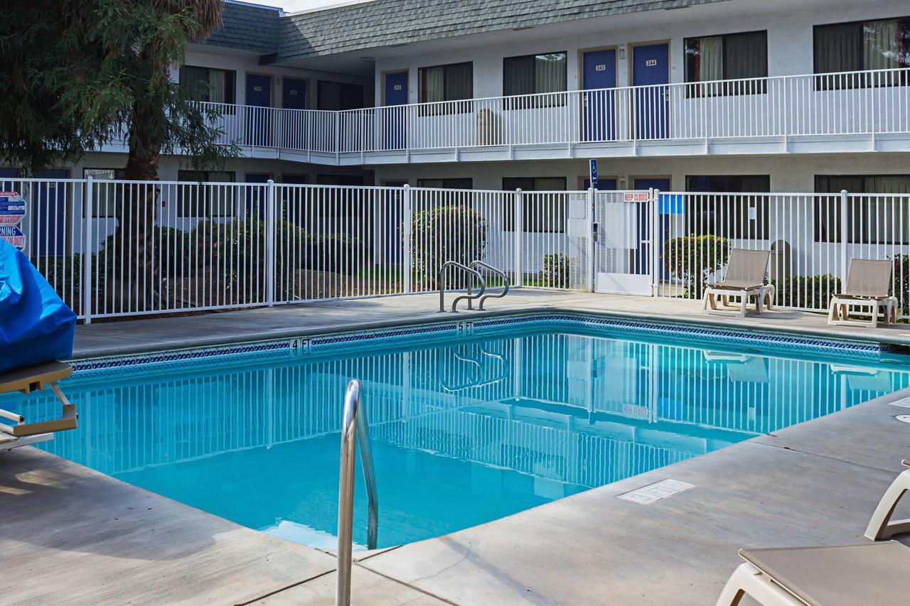 Motel 6-Porterville, Ca Eksteriør billede