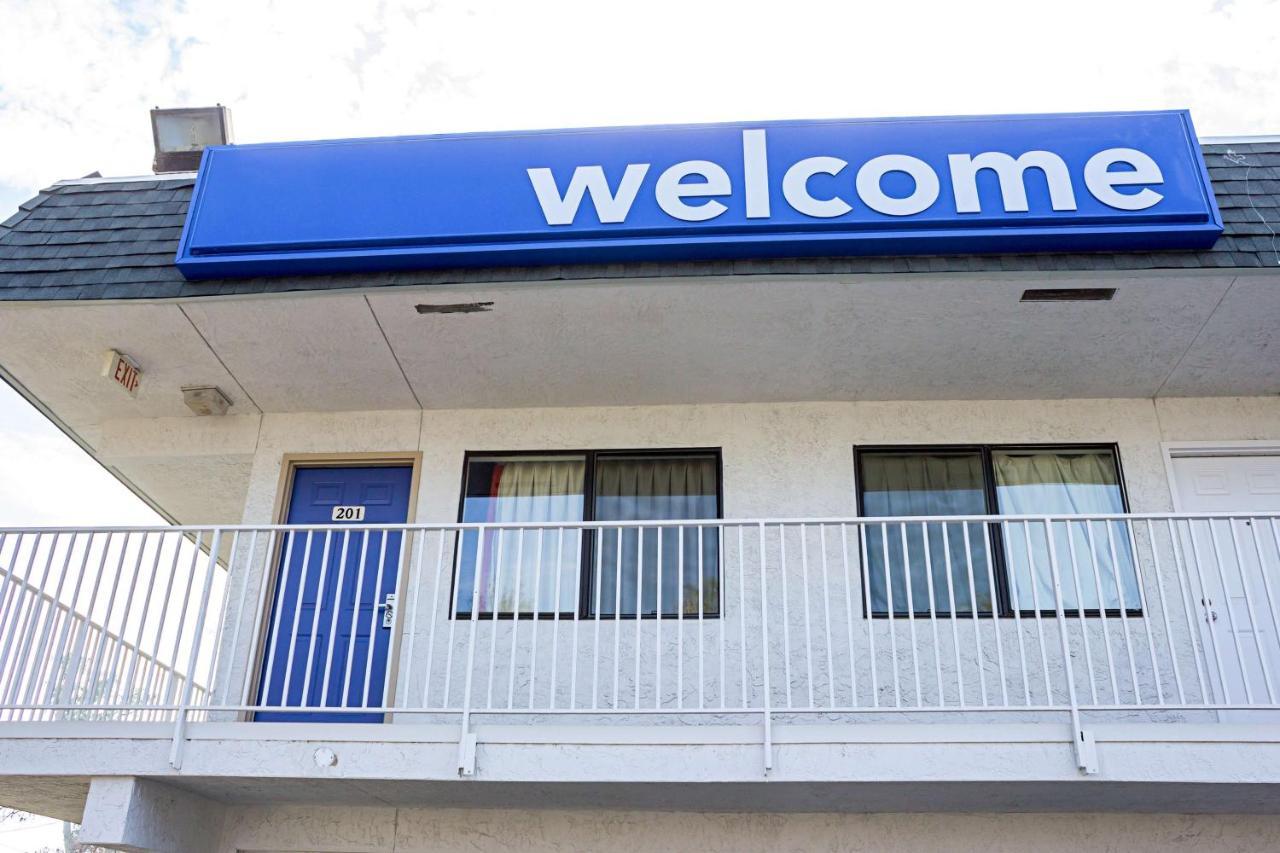 Motel 6-Porterville, Ca Eksteriør billede